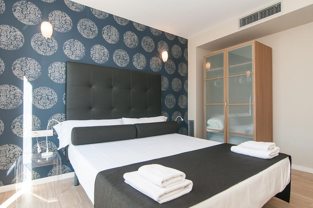 Blue Apartments Barcelona Room photo